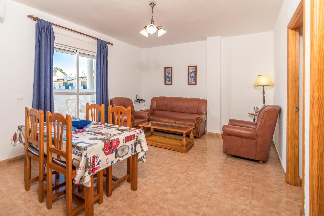 Apartamento Las Torres Conil De La Frontera Exterior photo